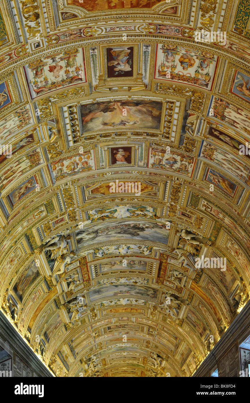 Ceiling Gallery of Maps Vatican - Ceiling Gallery Of Maps Vatican Museums Historic City Centre Vatican BK8FD4 