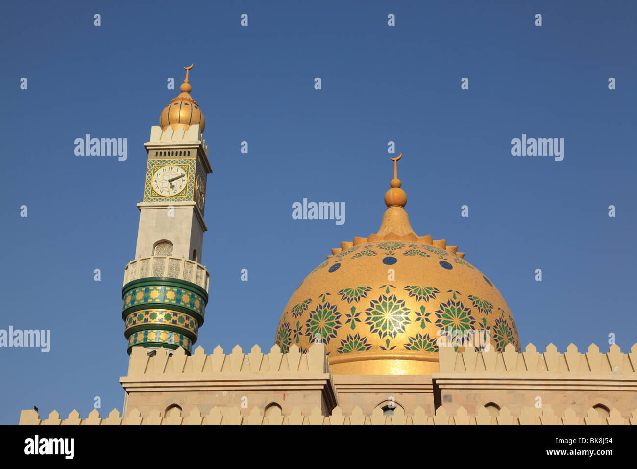 Muttrah Mosque Minaret clock tower and dome of the Zawawi mosque in Muttrah, Sultanate ...