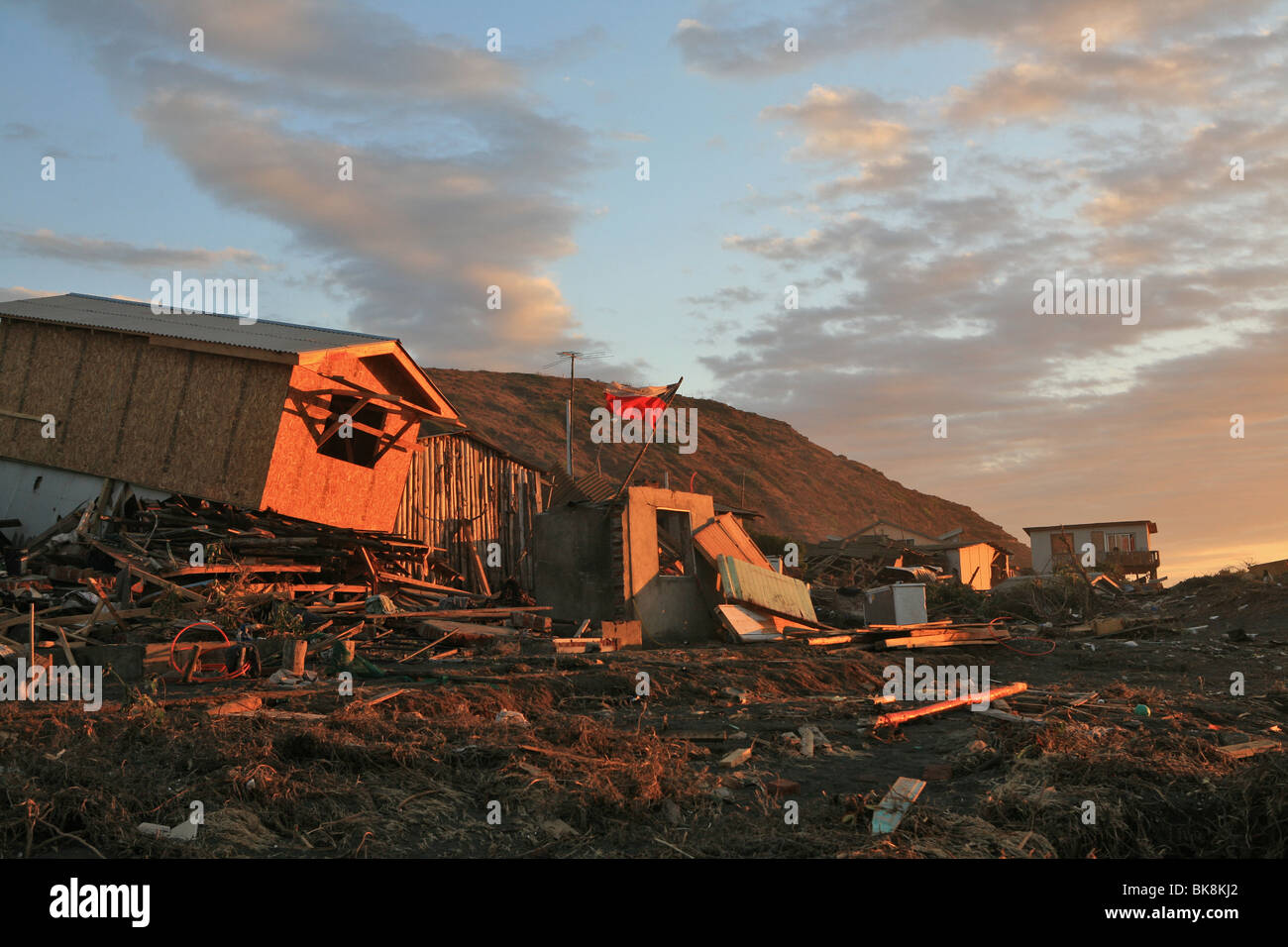 House destroyed by earthquake hires stock photography and images Alamy