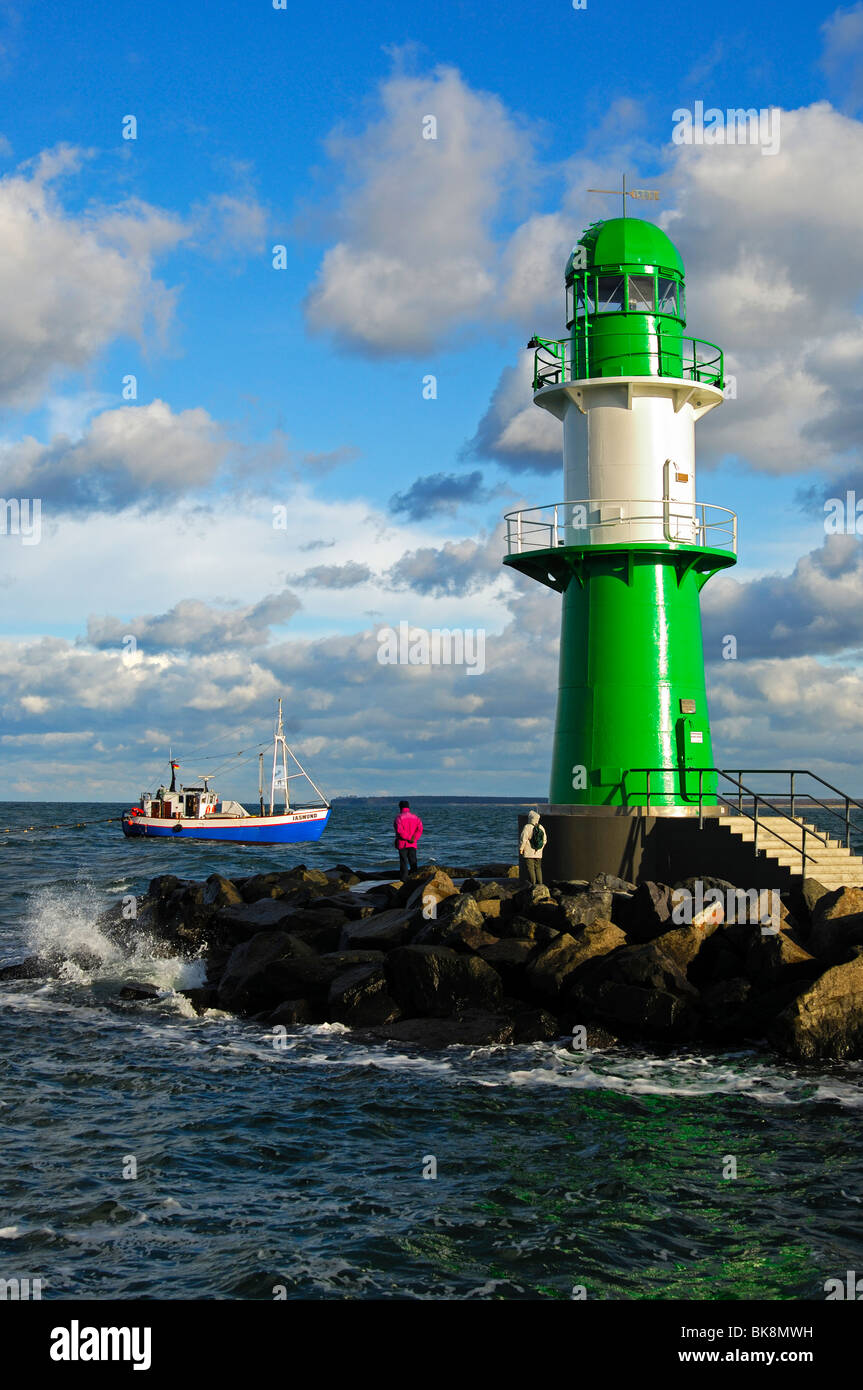 Green-white lighthouse on the mole of Warnemuende, Rostock-Warnemuende, Mecklenburg-Western Pomerania, Germany Stock Photo