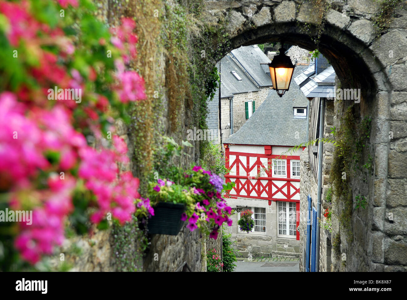 Moncontour-de-Bretagne (22) : Lane Stock Photo