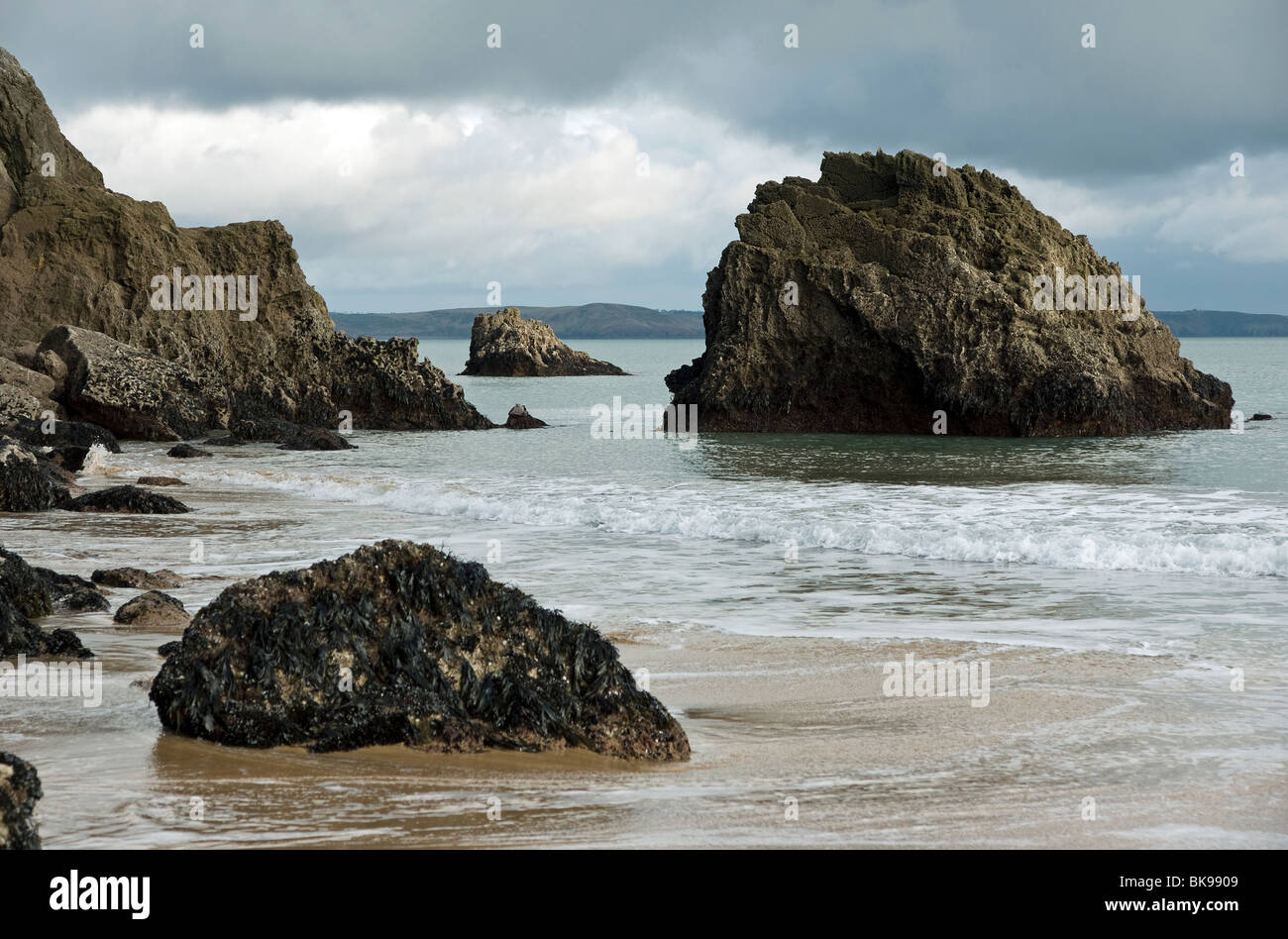 Stackpole geology hi-res stock photography and images - Alamy