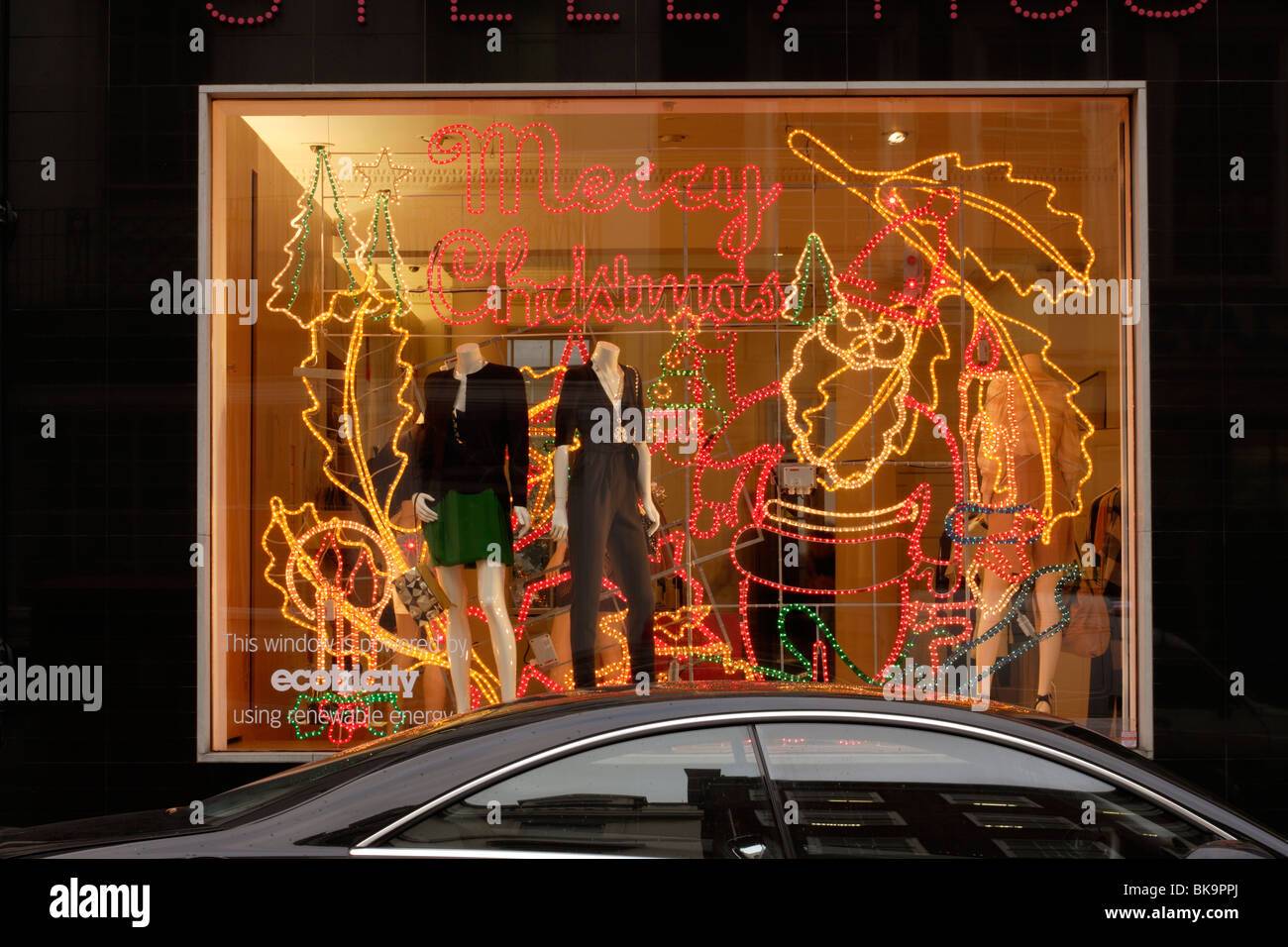 Stella McCartney shop. Christmas display using Ecotricity Stock Photo ...