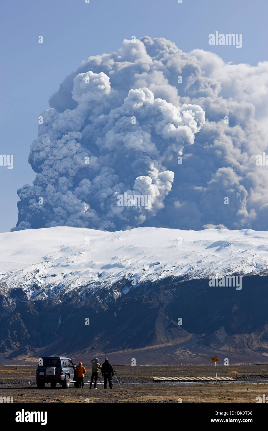 Volcanic eruption in Eyjafjallajokull, Iceland Stock Photo