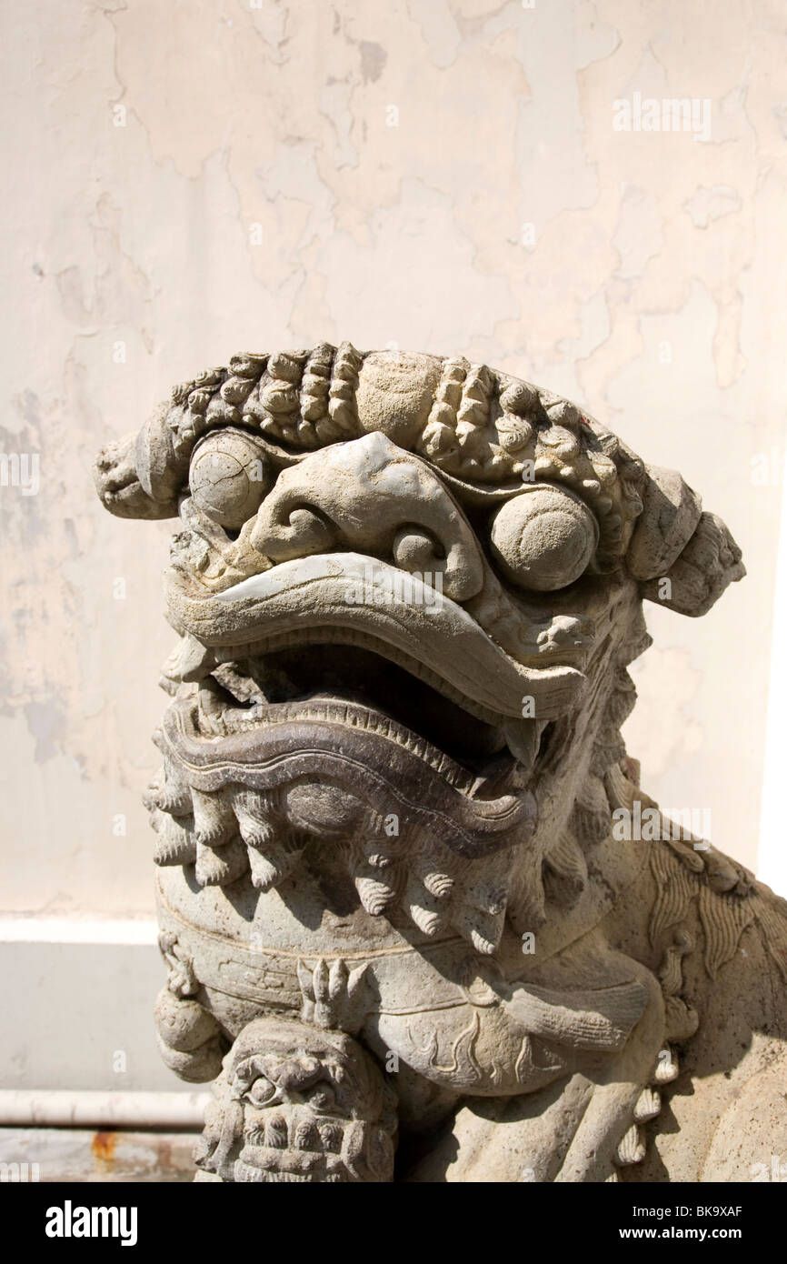 Stone statue at Grand Palace - bangkok Stock Photo - Alamy