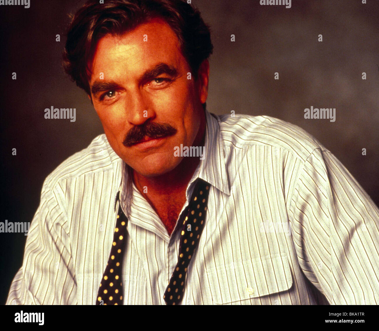 THREE MEN AND A LITTLE LADY (1990) TOM SELLECK TML 013 Stock Photo - Alamy