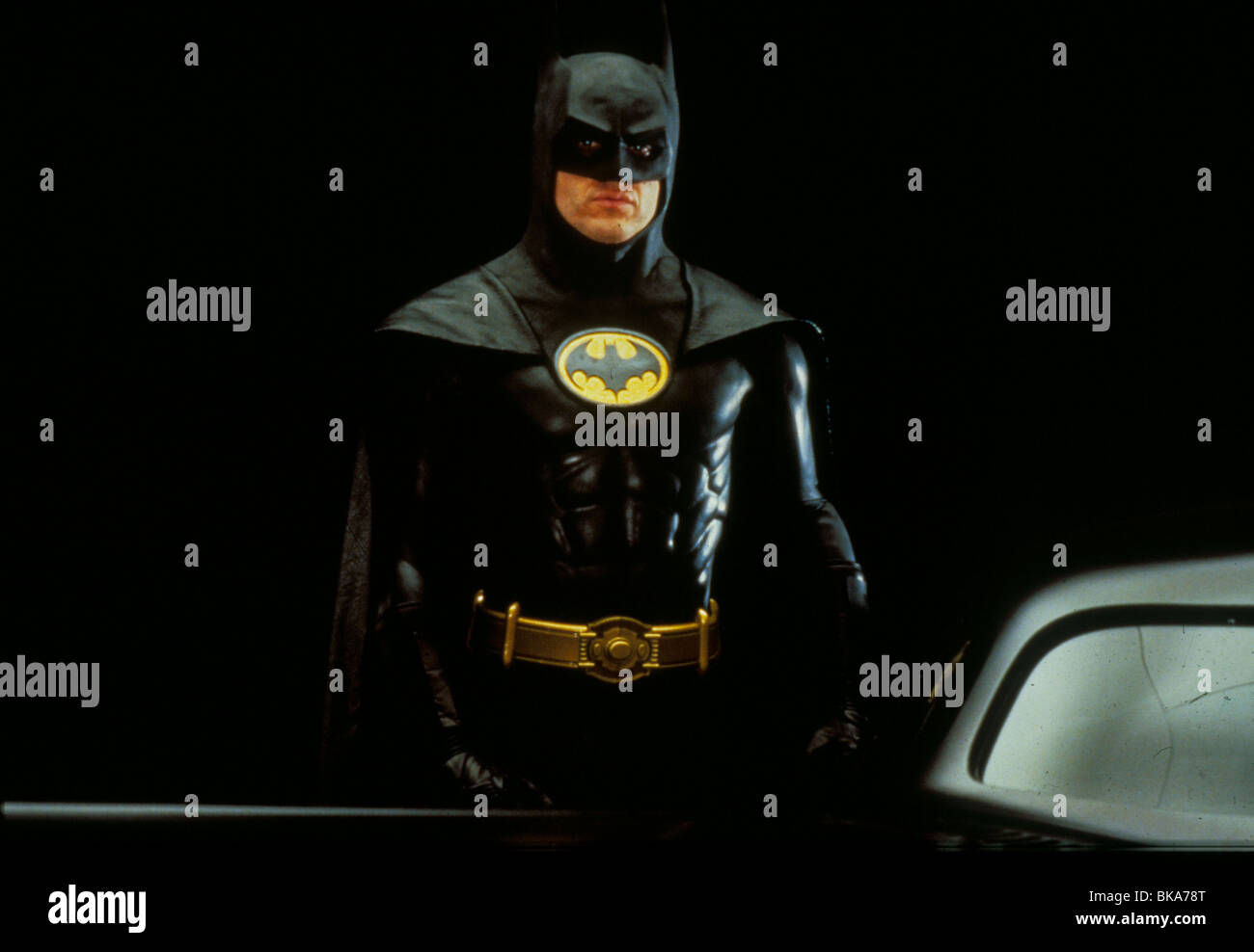 photorealistic image, hi res, 8k of michael keaton as batman, st 