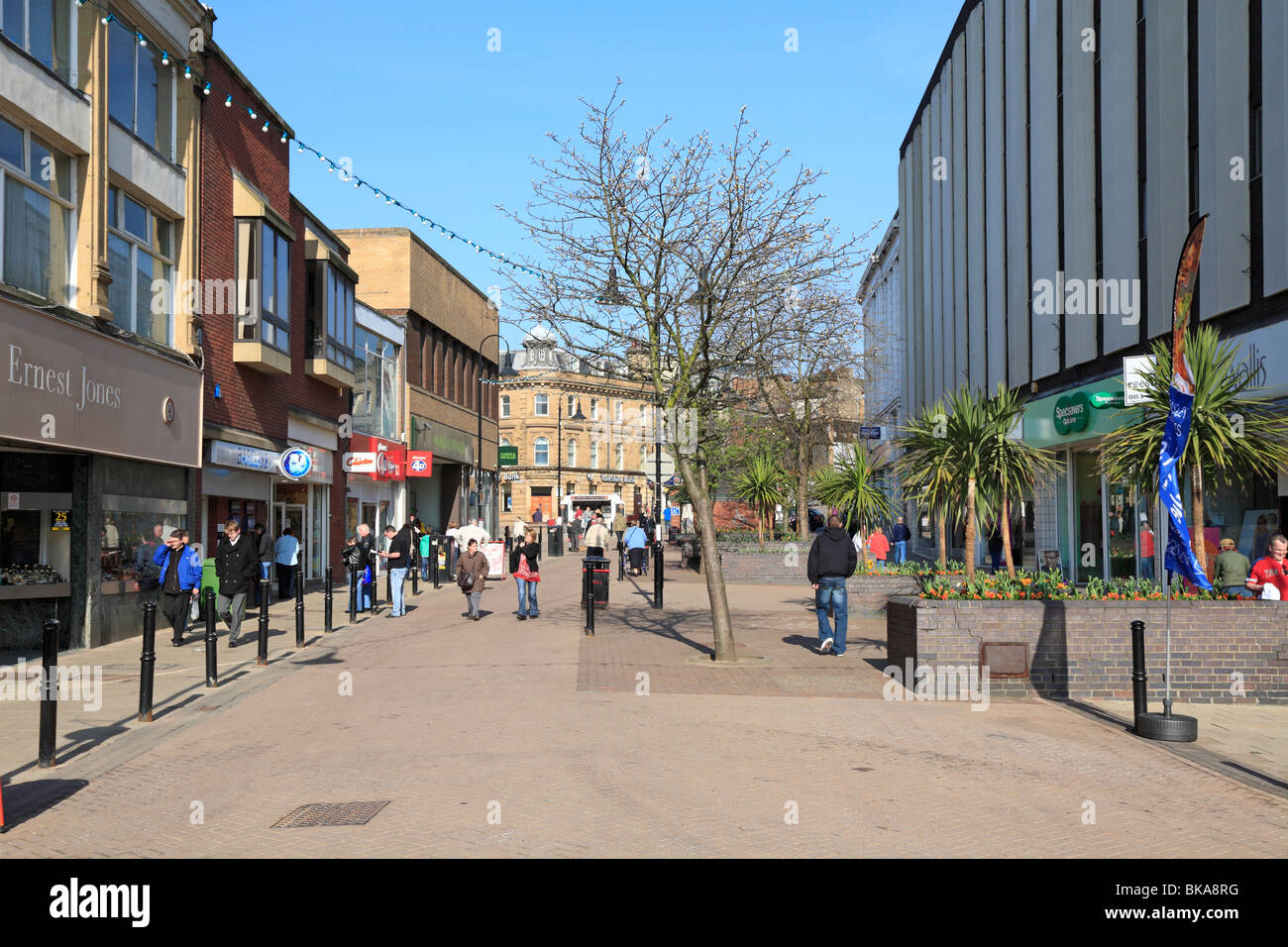 Queens street hi-res stock photography and images - Alamy