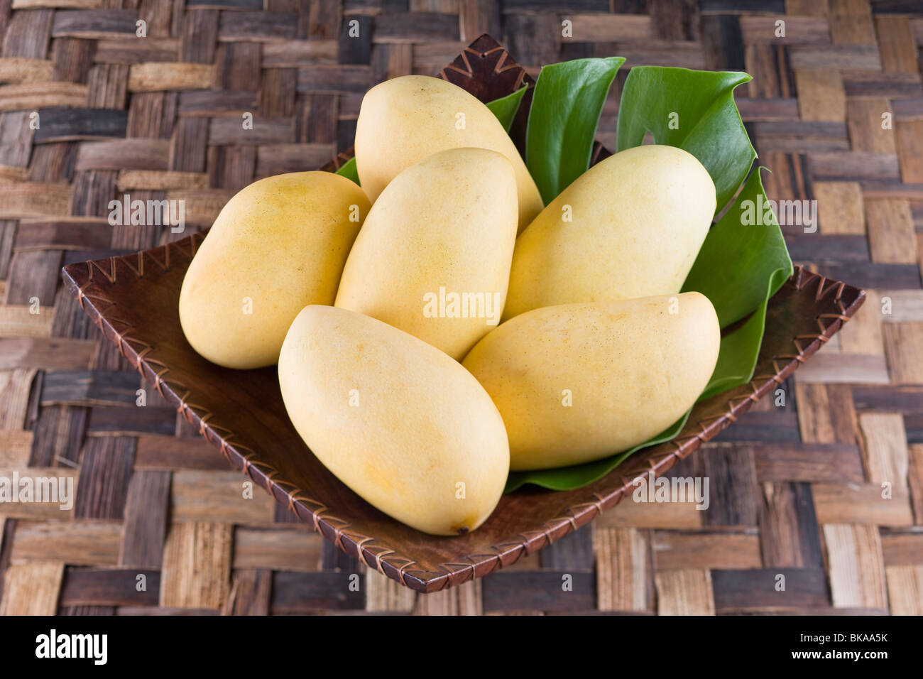 Carabao mango hi-res stock photography and images - Alamy
