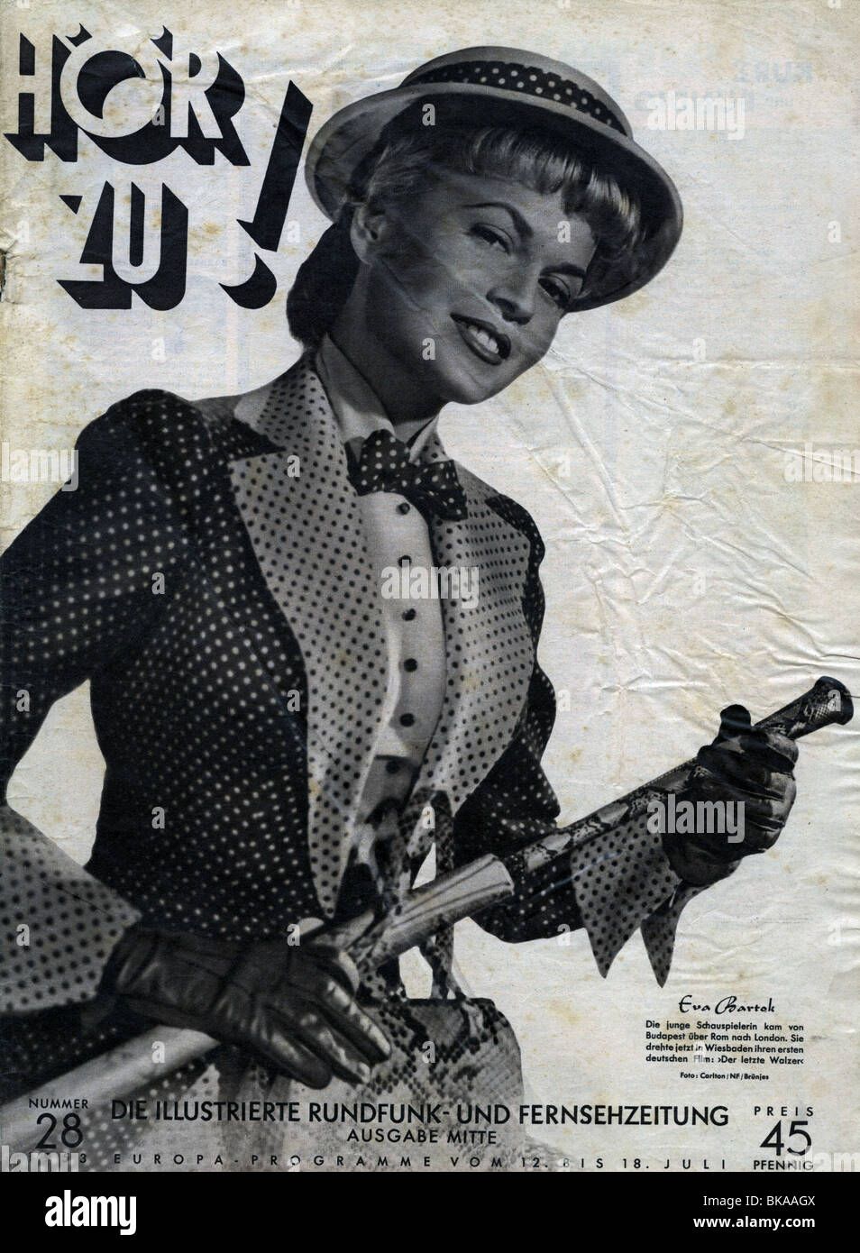 journals / magazines, 1953, 'Hör Zu', number 28, title with Eva Bartok to the movie 'Saintly Lie' (Die heilige Lüge), edition Hamburg Mitte, , Stock Photo
