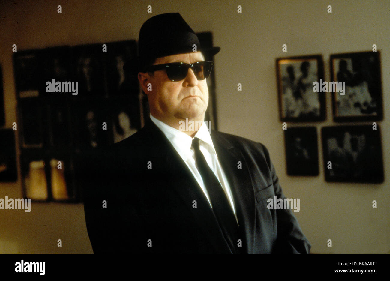 BLUES BROTHERS 2000 (1998) JOHN GOODMAN BB2 004 Stock Photo