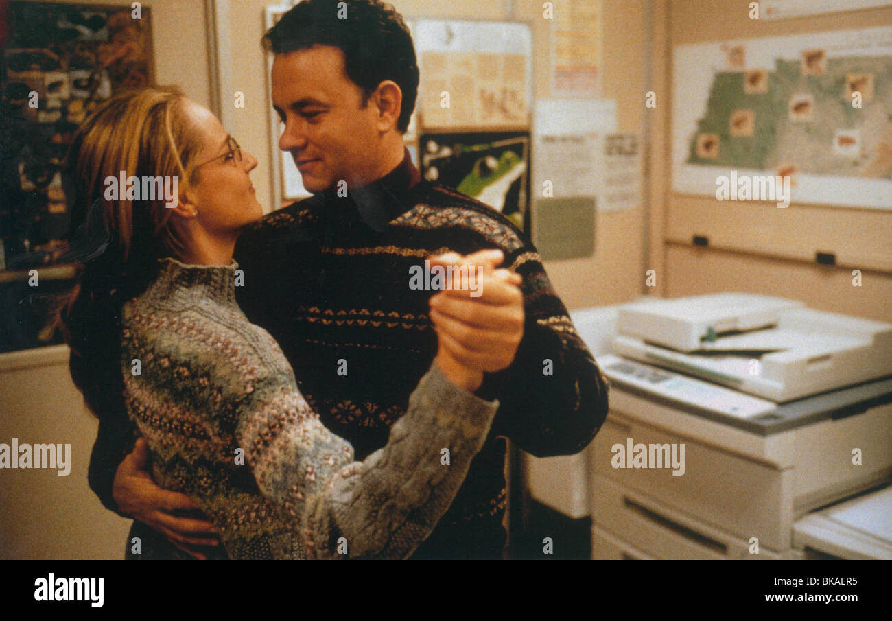 CAST AWAY (2000) HELEN HUNT, TOM HANKS CAAW 007FOH Stock Photo Alamy