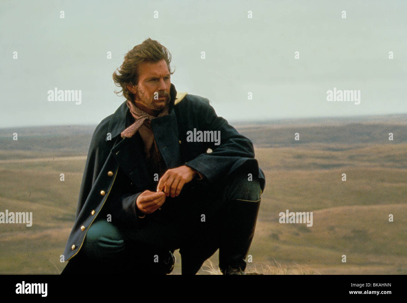 DANCES WITH WOLVES (1990) KEVIN COSTNER DWW 067 Stock Photo