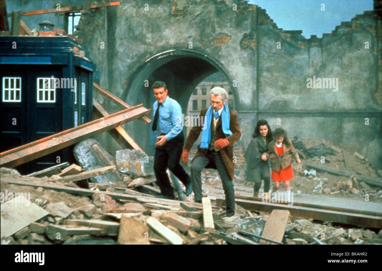 DALEKS: INVASION EARTH 2150 AD (1966) BERNARD CRIBBINS, PETER CUSHING DVET 003