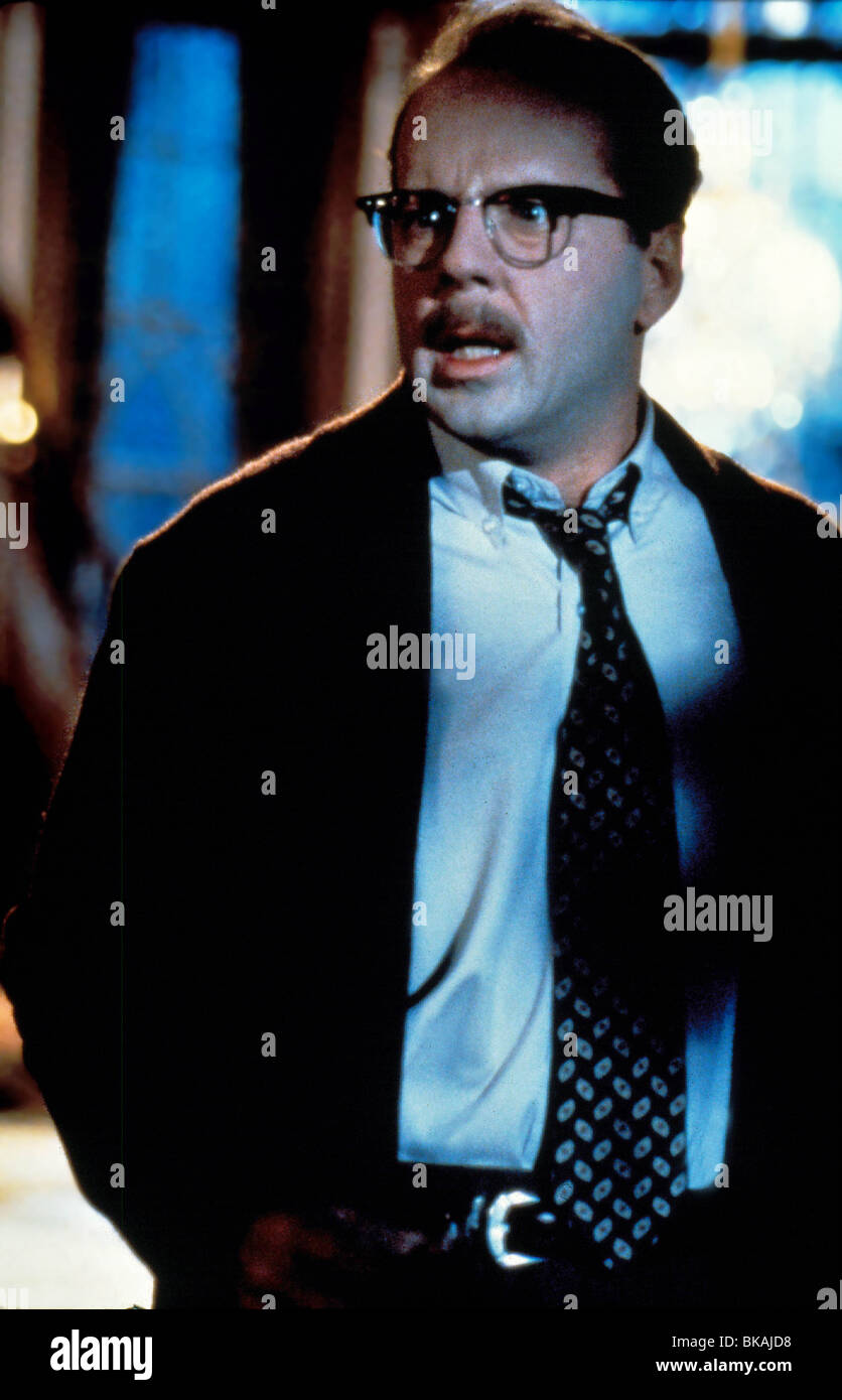 DEATH BECOMES HER (1992) BRUCE WILLIS DBH 004 Stock Photo - Alamy