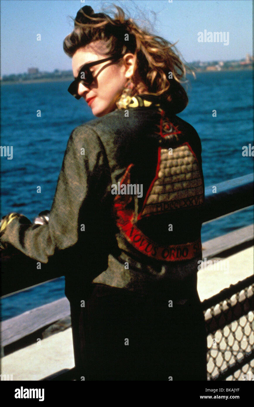 DESPERATELY SEEKING SUSAN (1985) MADONNA DSS 027 Stock Photo