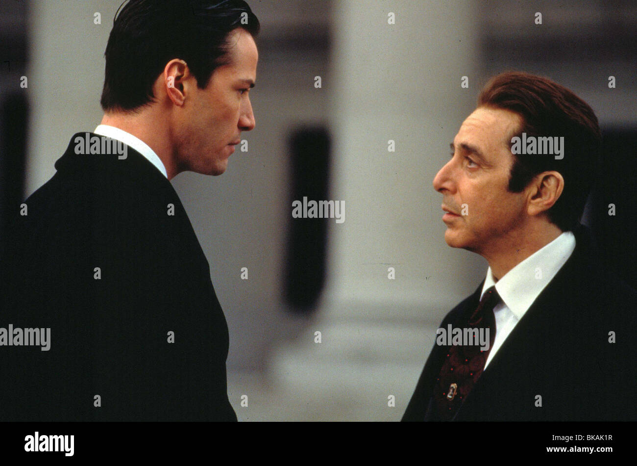 THE DEVIL'S ADVOCATE (1997) KEANU REEVES, AL PACINO DVSA 052 Stock