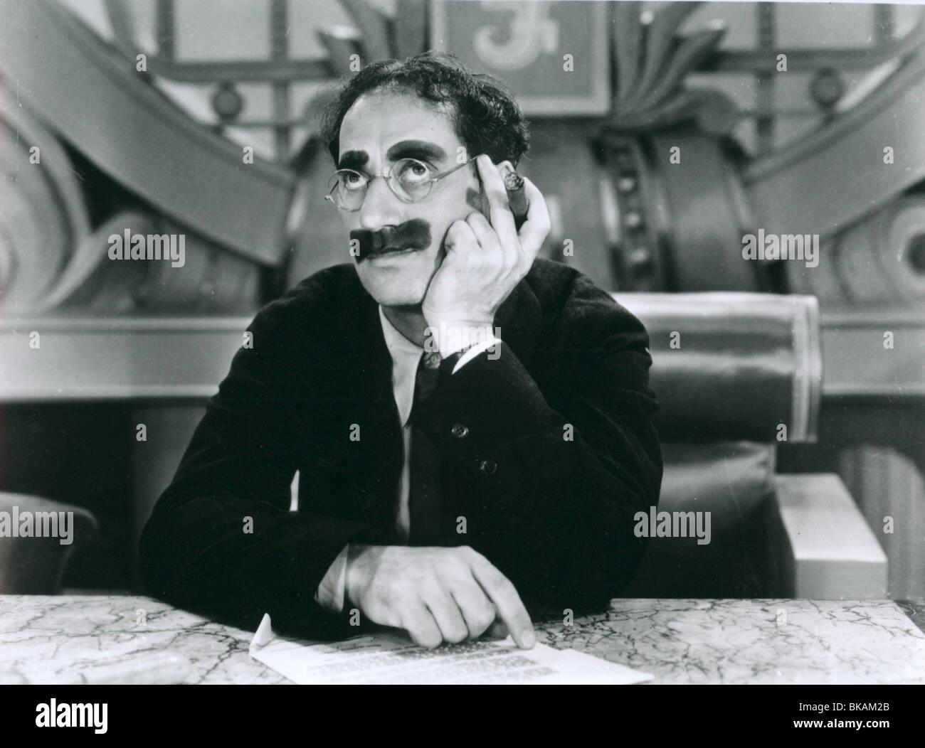 Groucho marx hi-res stock photography and images - Alamy