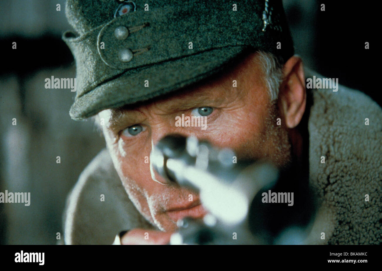 Enemy At The Gates 01 Ed Harris Enag 034 Stock Photo Alamy