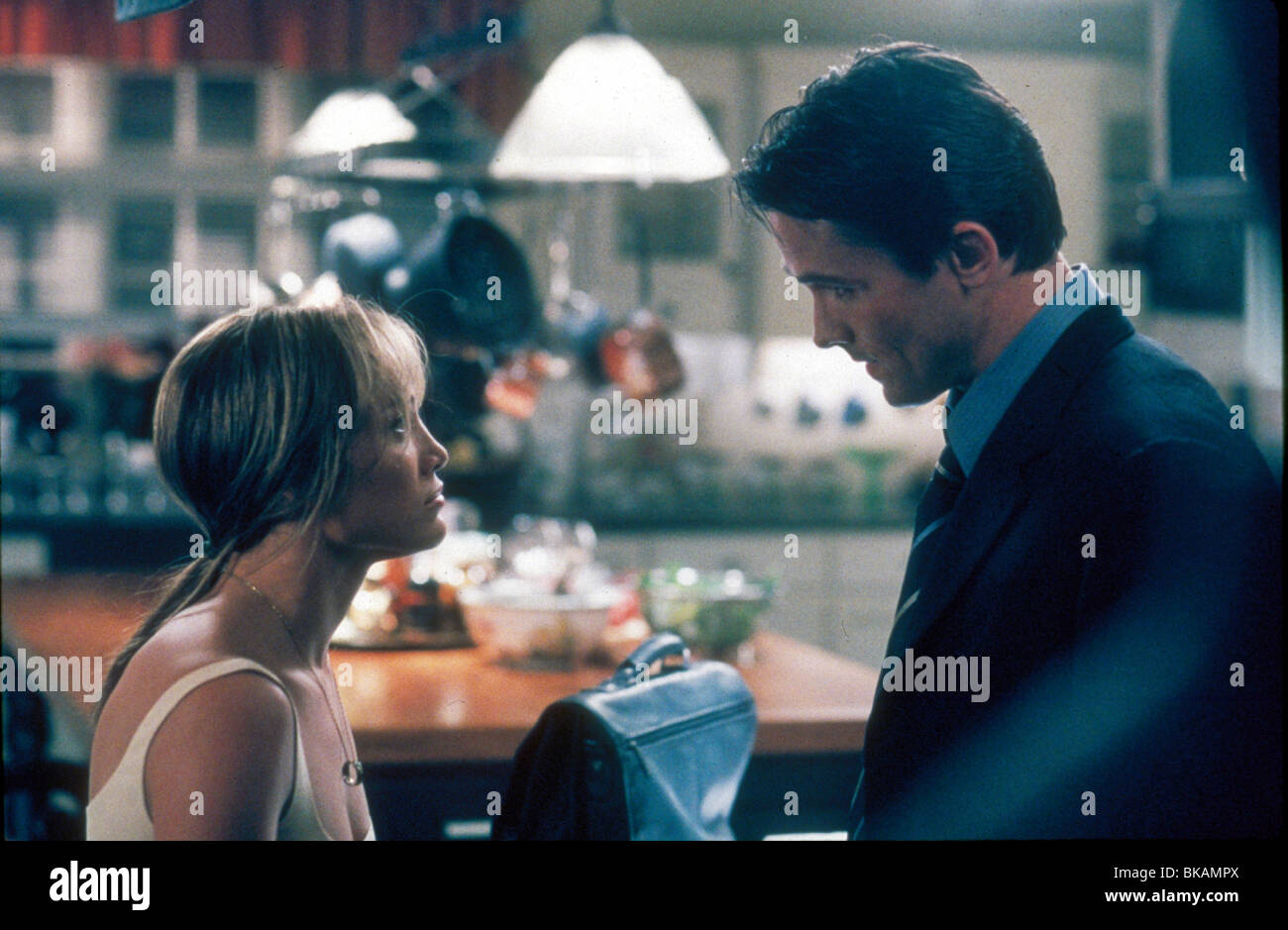 ENOUGH (2002) JENNIFER LOPEZ, BILL CAMPBELL ENGH 001 Stock Photo Alamy