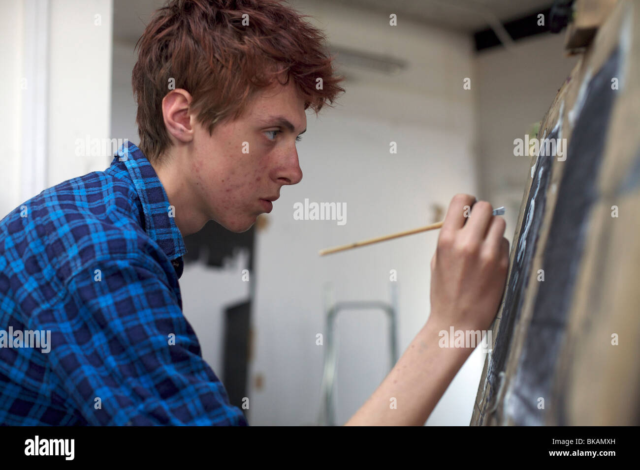 Students attending art class to improve there drawing skills, with a ...