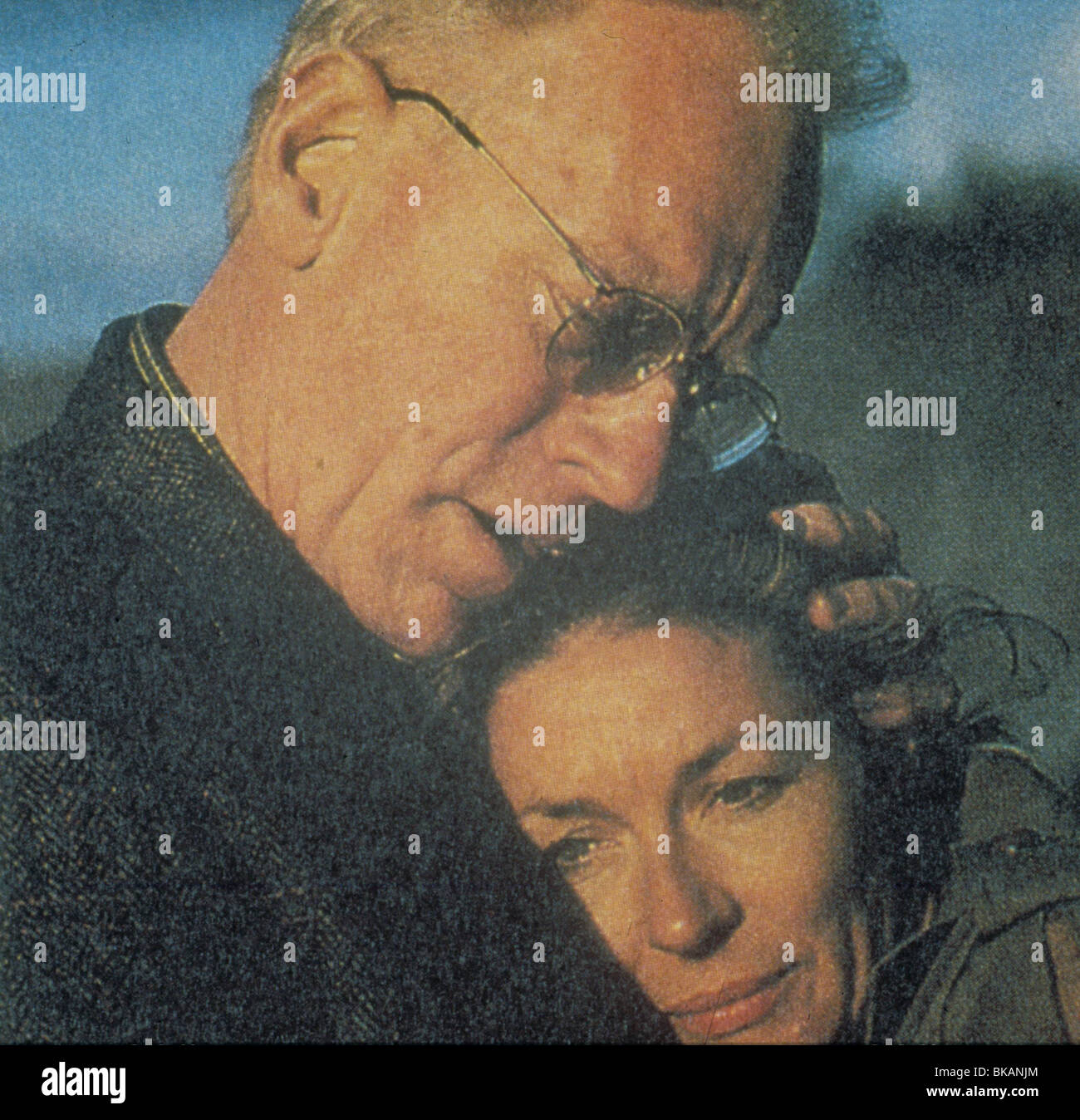 FATHER (1989) MAX VON SYDOW, CAROL DRINKWATER FTER 001 Stock Photo