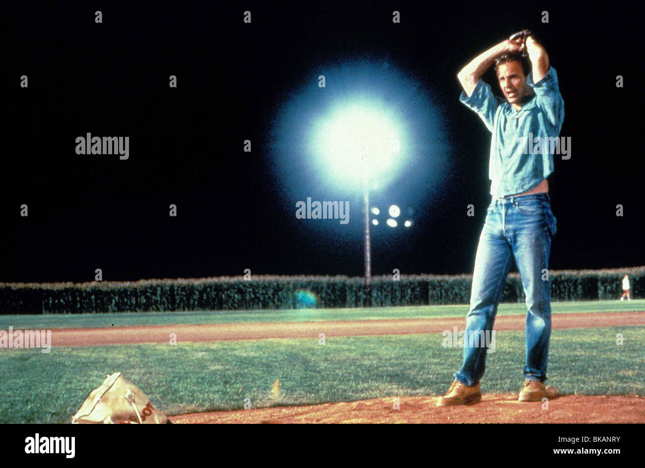 Field of dreams 1989 kevin costner hires stock photography and images