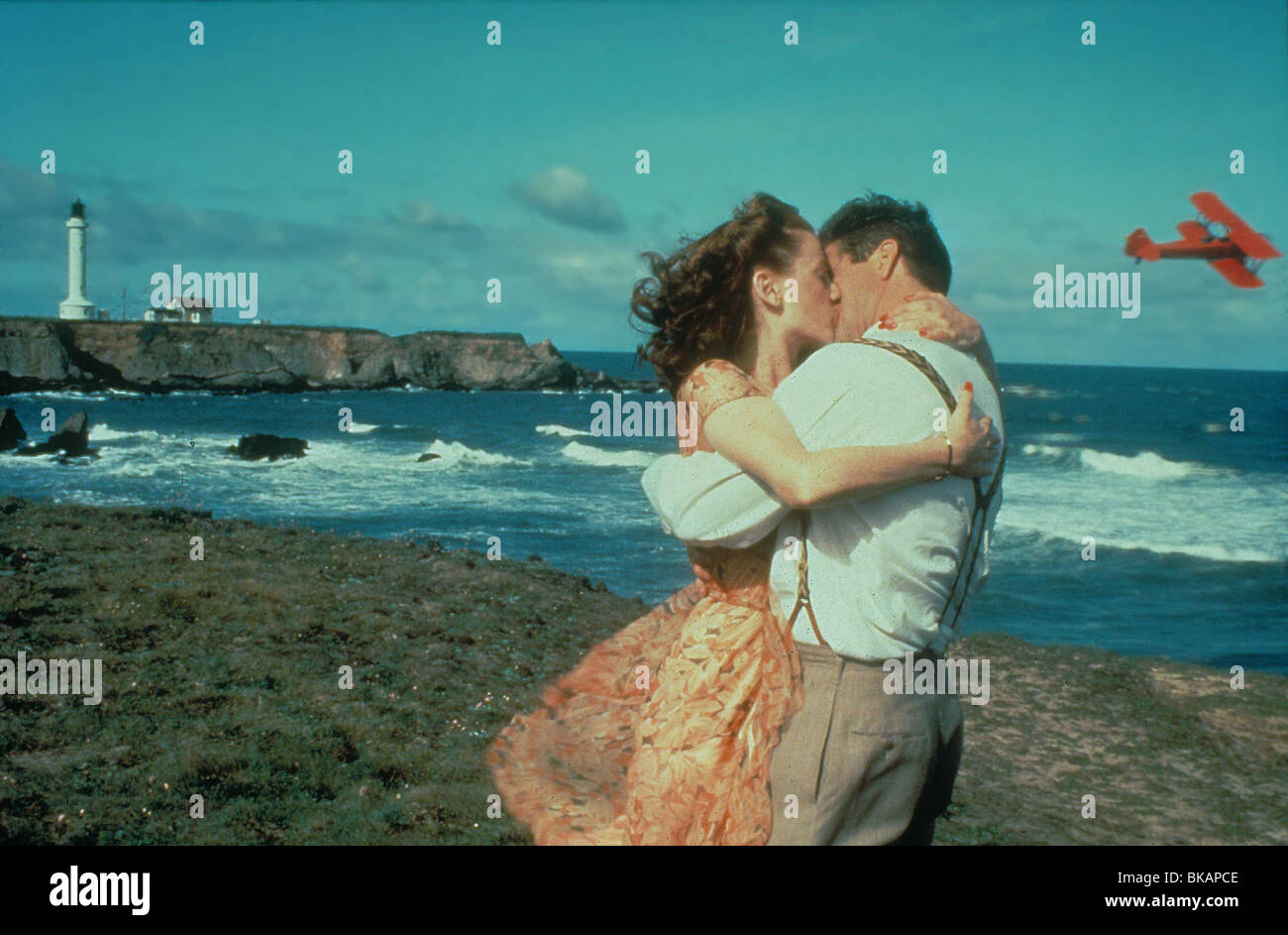 FOREVER YOUNG (1992) ISABEL GLASSER, MEL GIBSON FVYN 046 MOVIESTORE COLLECTION LTD Stock Photo