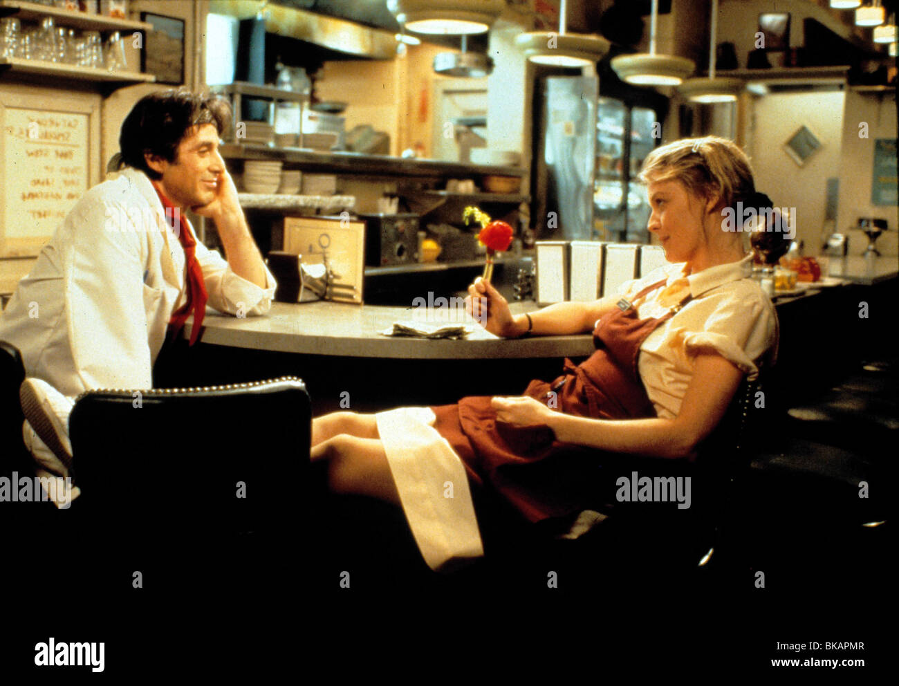 FRANKIE AND JOHNNY (1991) FRANKIE & JOHNNY (ALT) AL PACINO, MICHELLE
