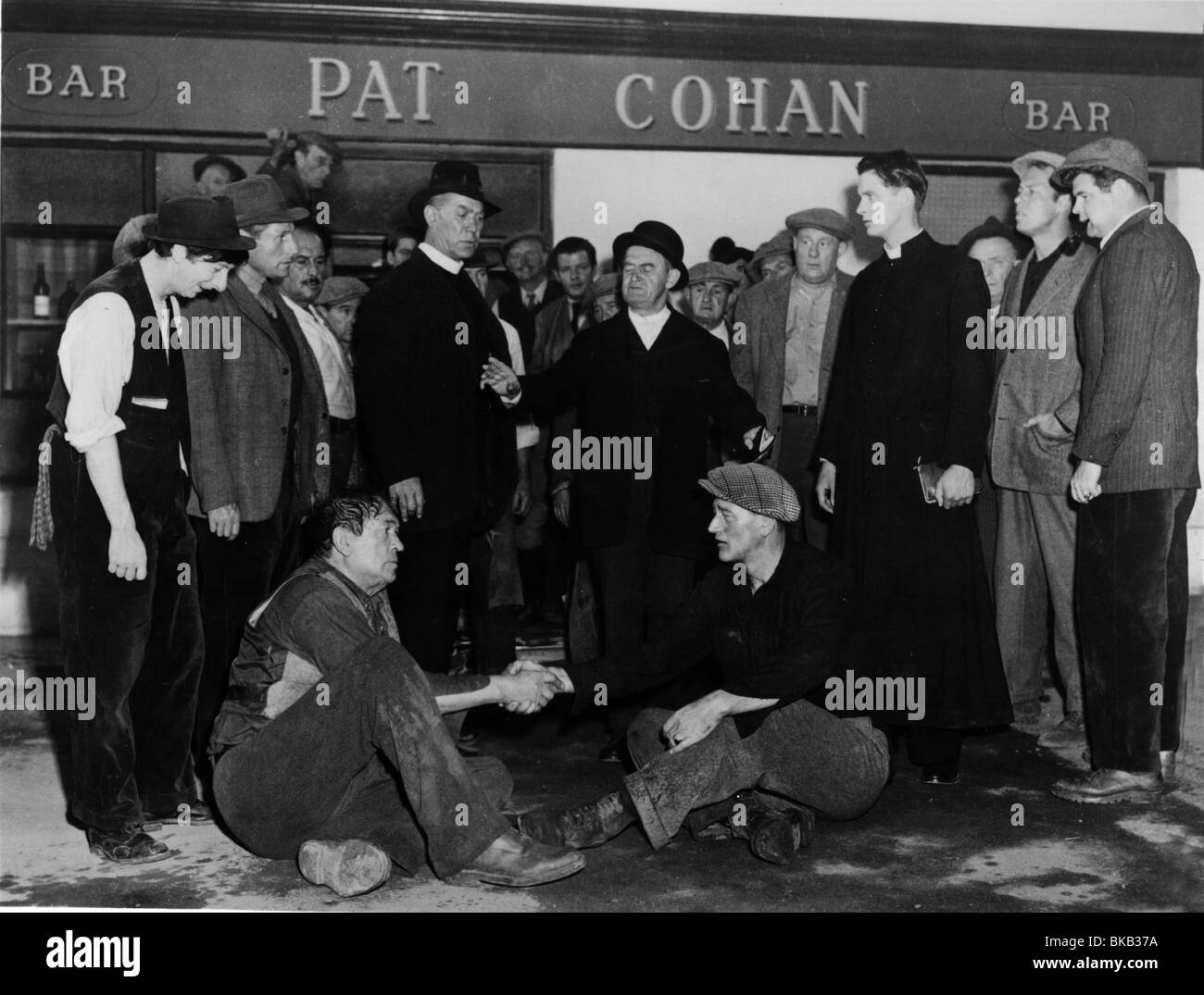 THE QUIET MAN (1952) JOHN WAYNE QITM 004P Stock Photo