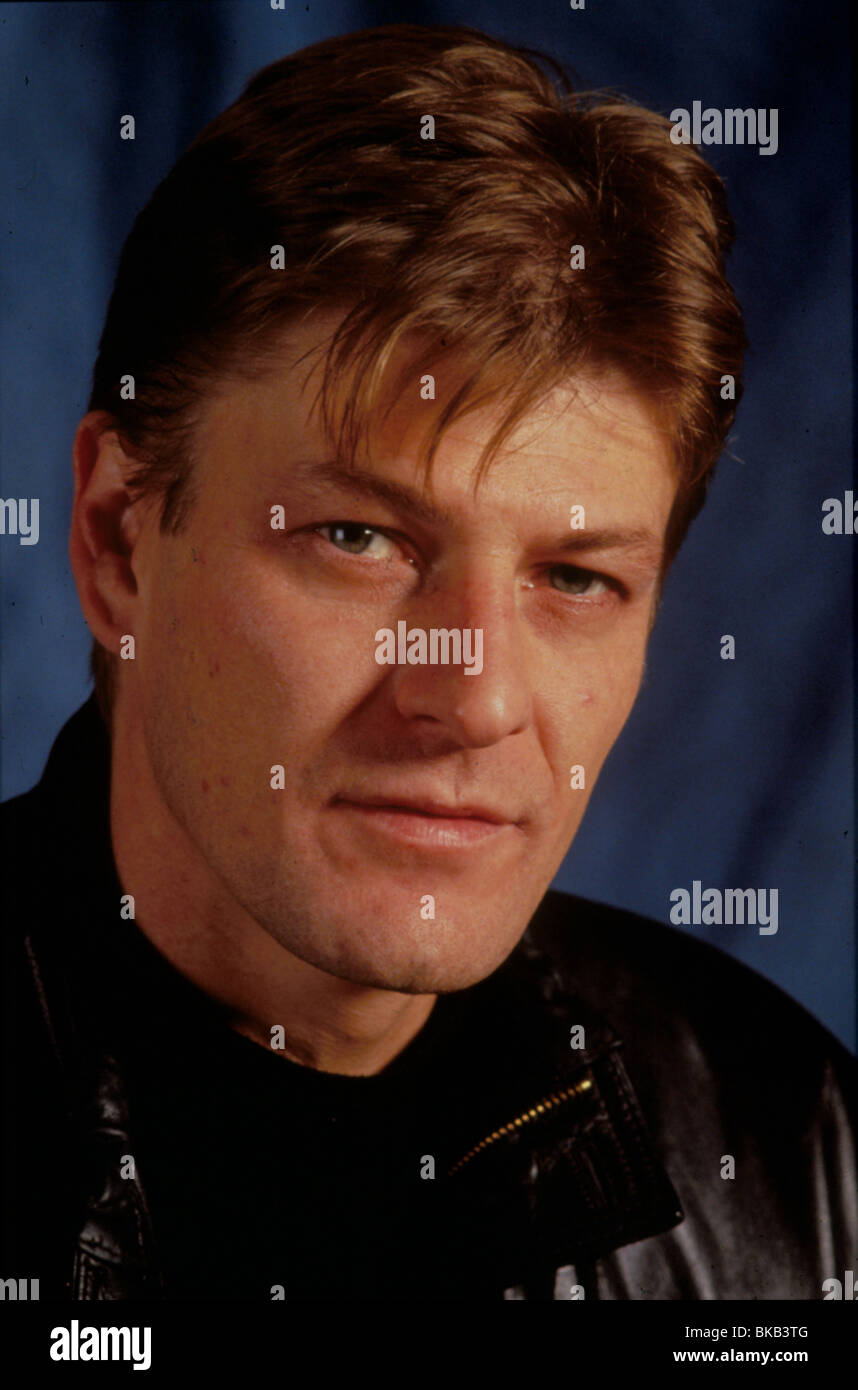 Sean bean goldeneye hires stock photography and images Alamy