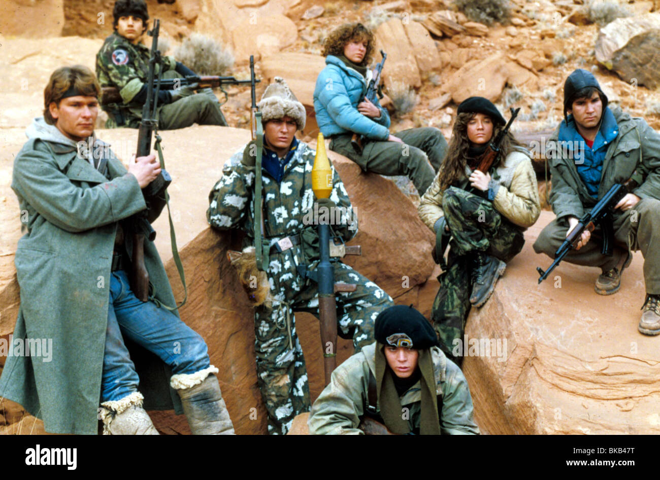 RED DAWN (1984) PATRICK SWAYZE, CHARLIE SHEEN, JENNIFER GREY, C THOMAS  HOWELL RDA 026 Stock Photo - Alamy