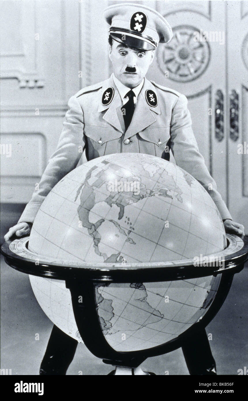THE GREAT DICTATOR (1940) CHARLIE CHAPLIN GRDT 002 Stock Photo