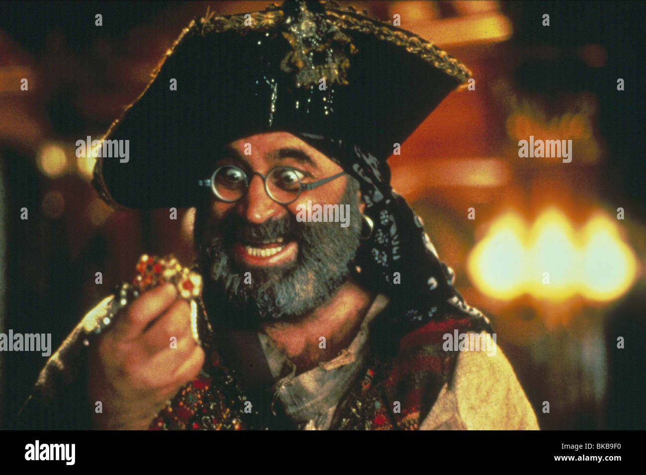 Hook 1991 hi-res stock photography and images - Alamy