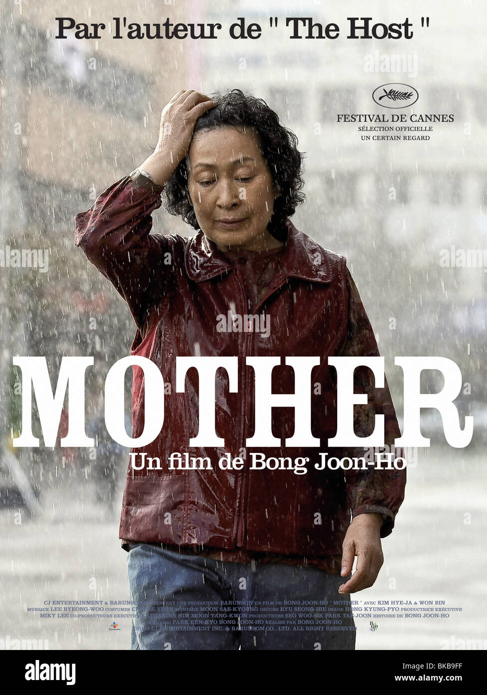 Madeo Mother Year : 2009 South Korea Director : Bong Joon-Ho Kim Hye-ja Movie poster (Fr) Stock Photo