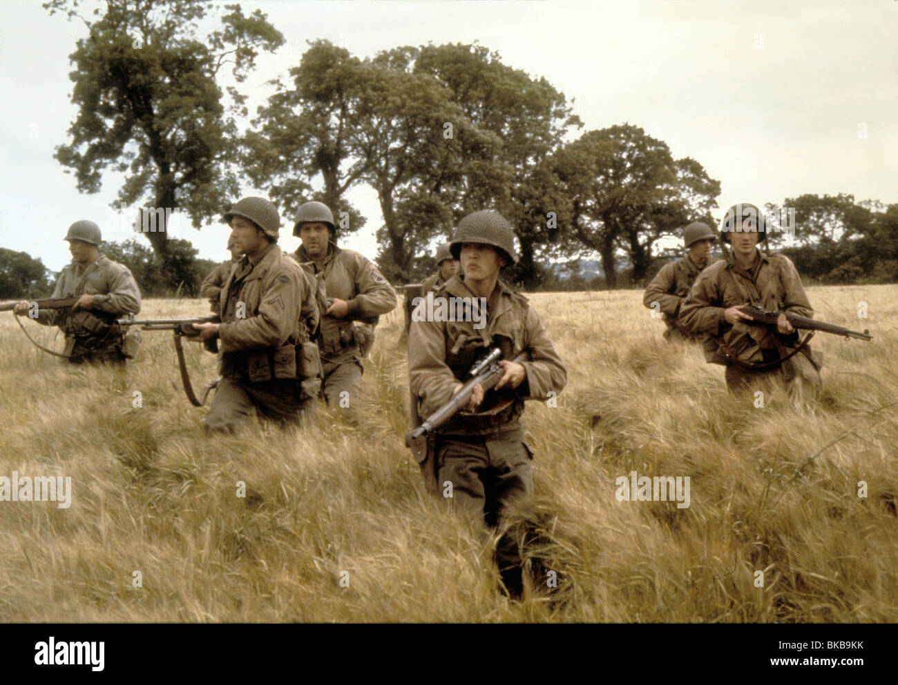 SAVING PRIVATE RYAN (1998) VIN DIESEL, EDWARD BURNS, TOM SIZEMORE