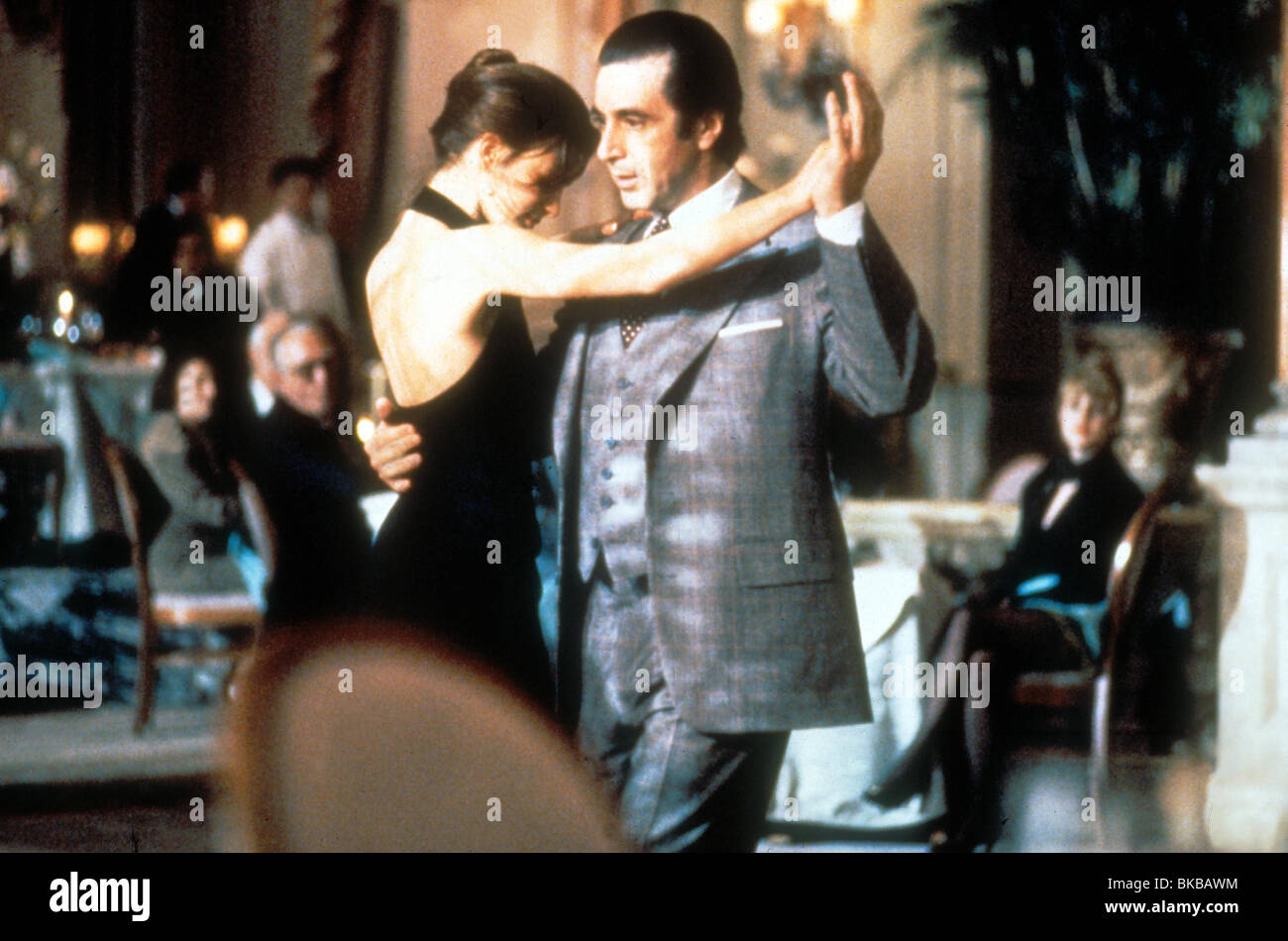 SCENT OF A WOMAN (1992) GABRIELLE ANWAR, AL PACINO SCW 026 Stock Photo