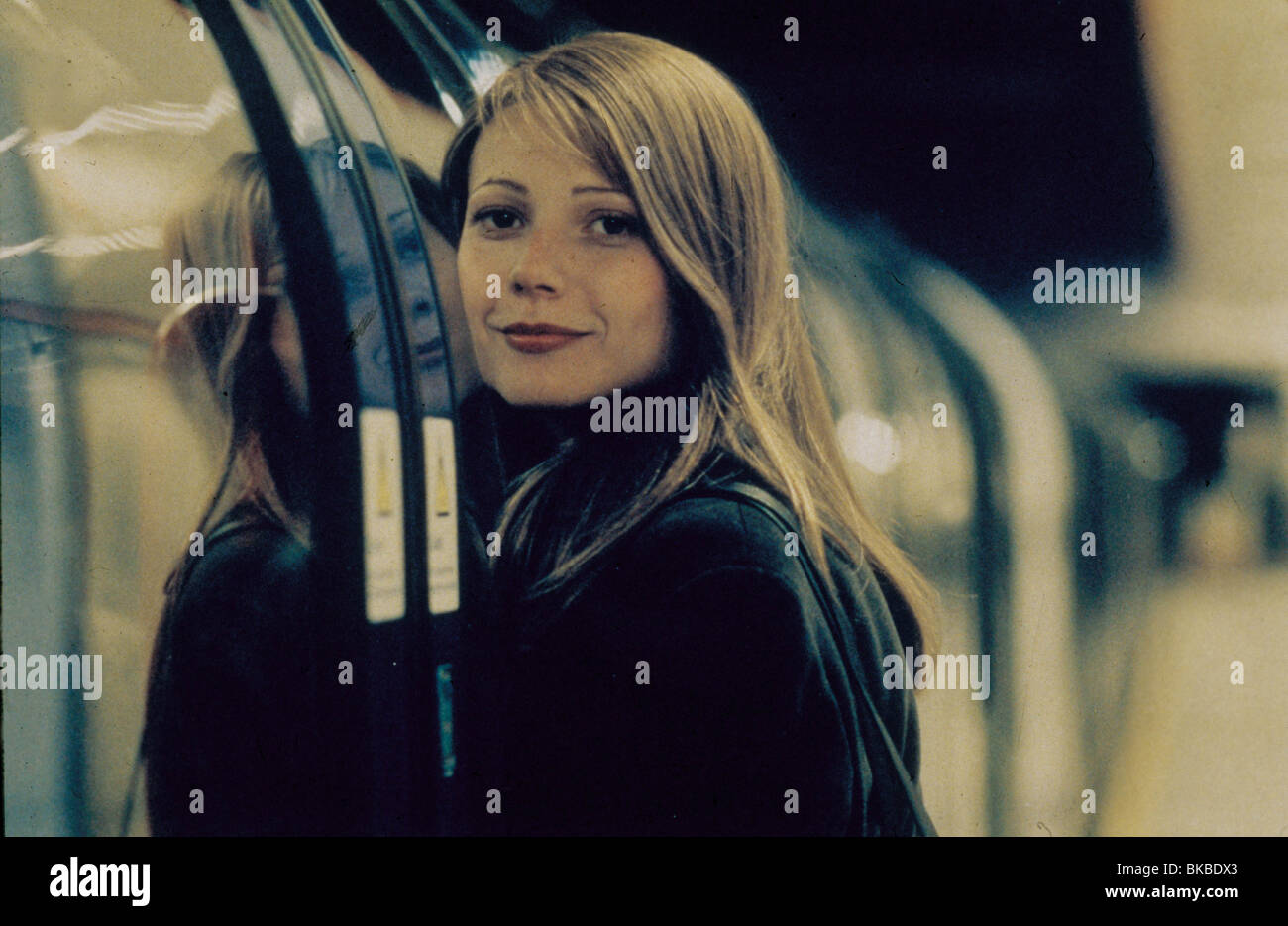 Sliding Doors 1997 Gwyneth Paltrow Slgd 012 Stock Photo