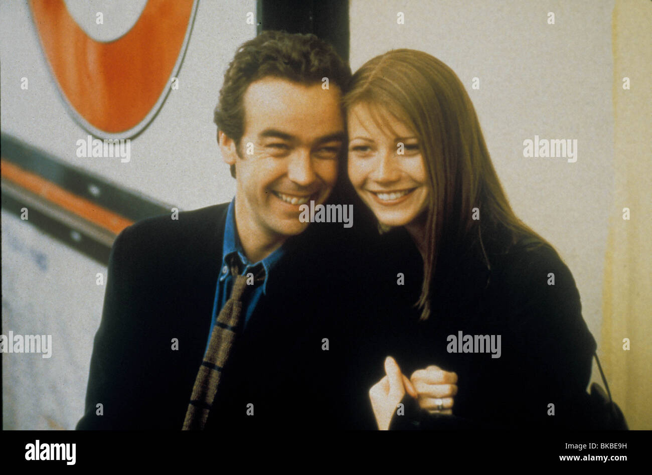 SLIDING DOORS (1997) JOHN HANNAH, PALTROW SLGD 009 Stock Photo