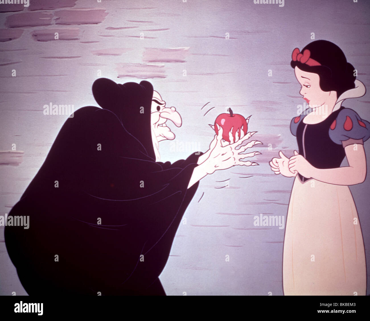 SNOW WHITE AND THE SEVEN DWARFS (1937) ANIMATED CREDIT DISNEY SSNW 006 ...