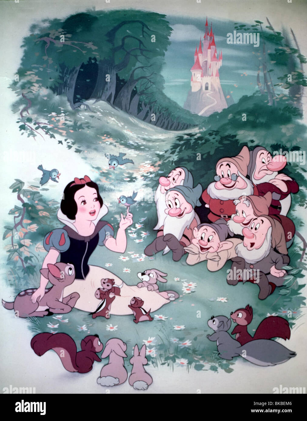 SNOW WHITE AND THE SEVEN DWARFS (1937) ANIMATED CREDIT DISNEY SSNW 008 OS Stock Photo