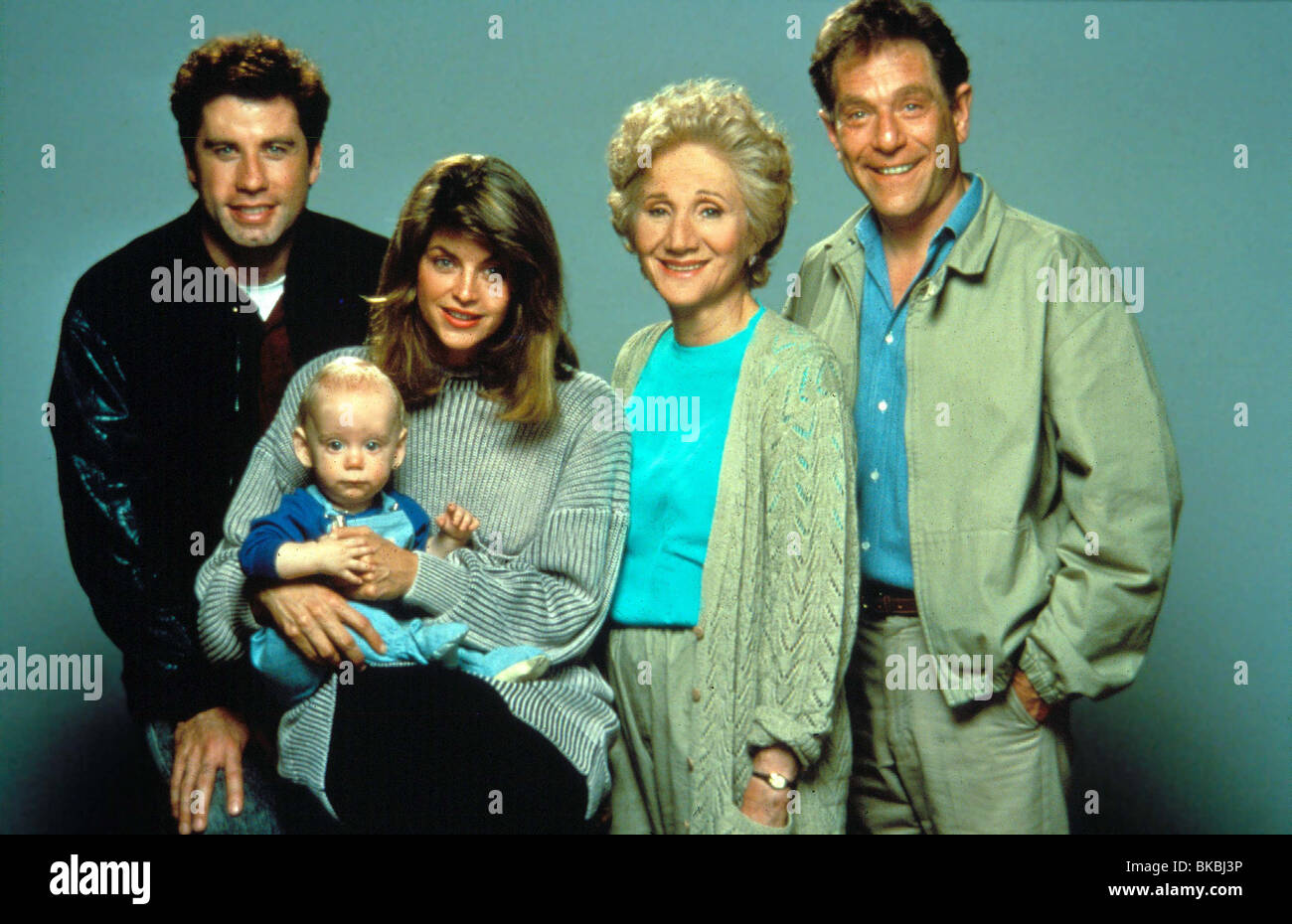 LOOK WHO'S TALKING (1989) JOHN TRAVOLTA, KIRSTIE ALLEY, OLYMPIA DUKAKIS, GEORGE SEGAL LOW 046 L Stock Photo