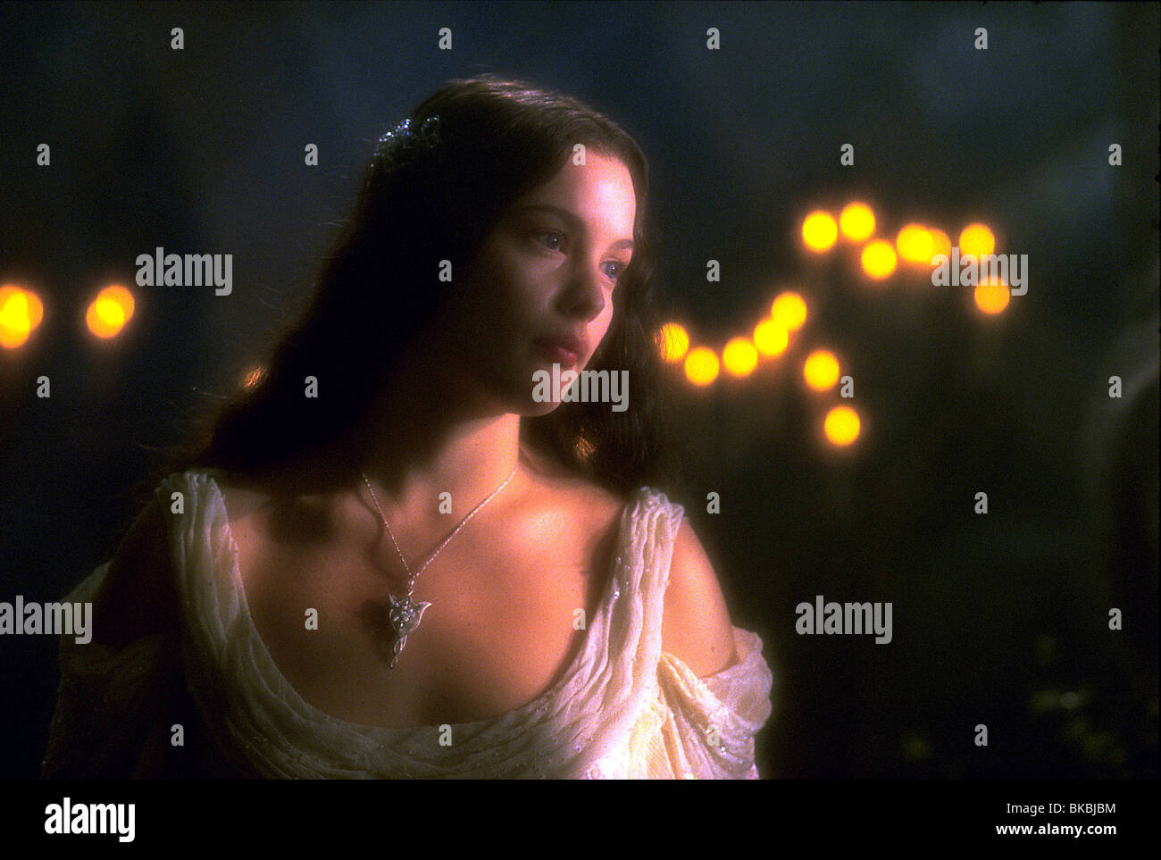 THE LORD OF THE RINGS: THE FELLOWSHIP OF THE RING (2001) LIV TYLER, ARWEN FOTR 001-21 Stock Photo