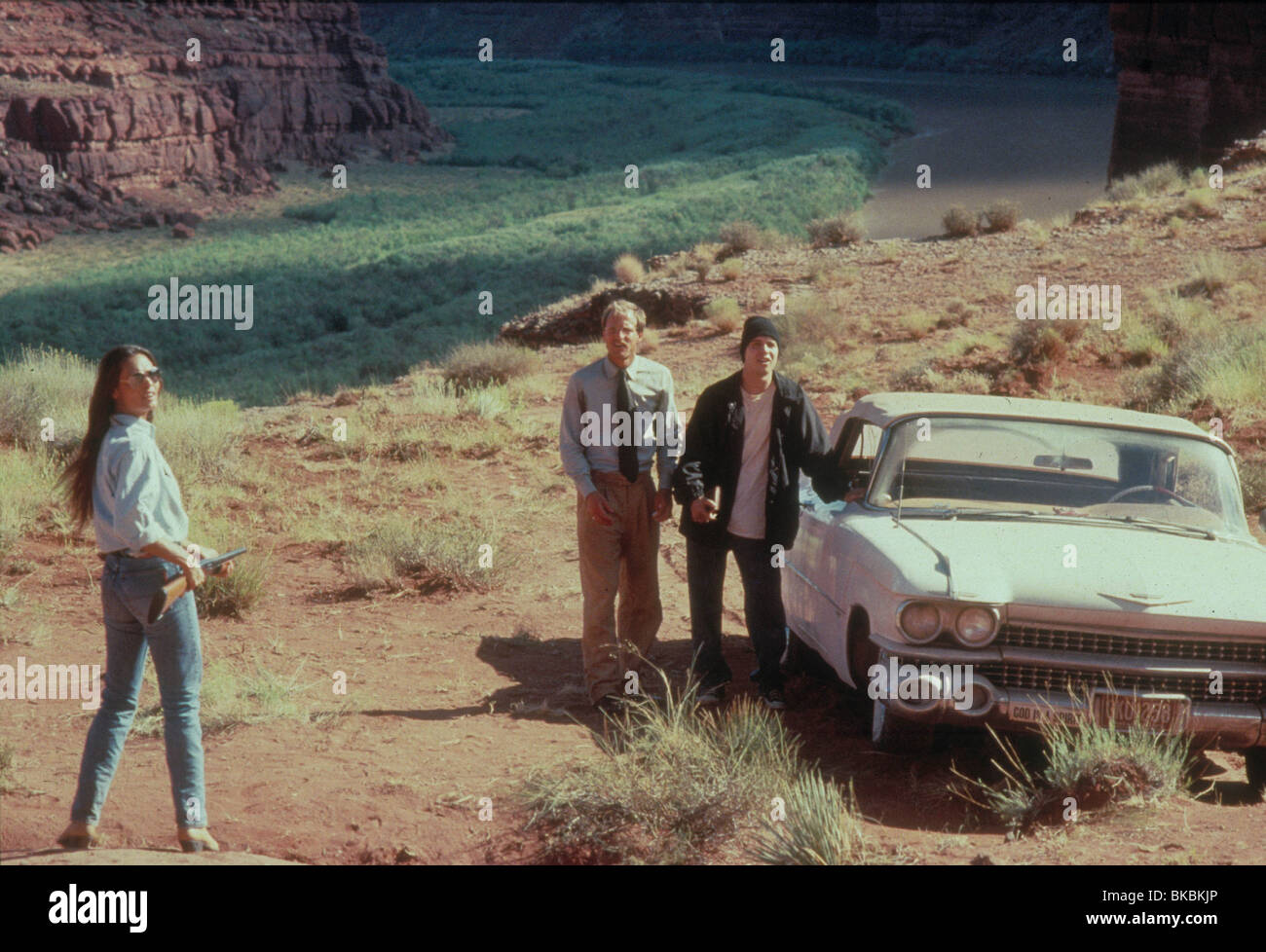 THE SUNCHASER (1996) WOODY HARRELSON, JON SEDA SUCH 012 Stock Photo Alamy