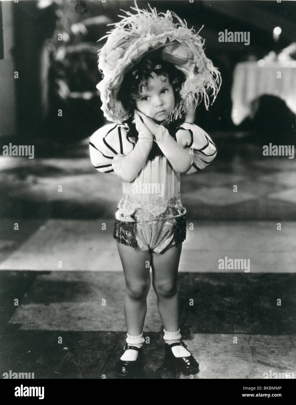 Shirley temple portrait hi-res stock photography and images - Alamy