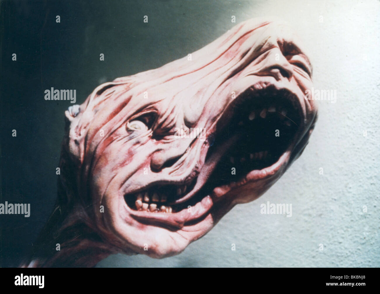 The thing 1982 hi-res stock photography and images - Alamy