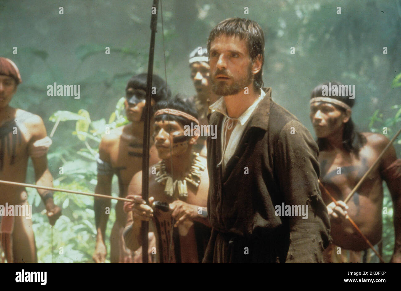 THE MISSION -1986 JEREMY IRONS Stock Photo