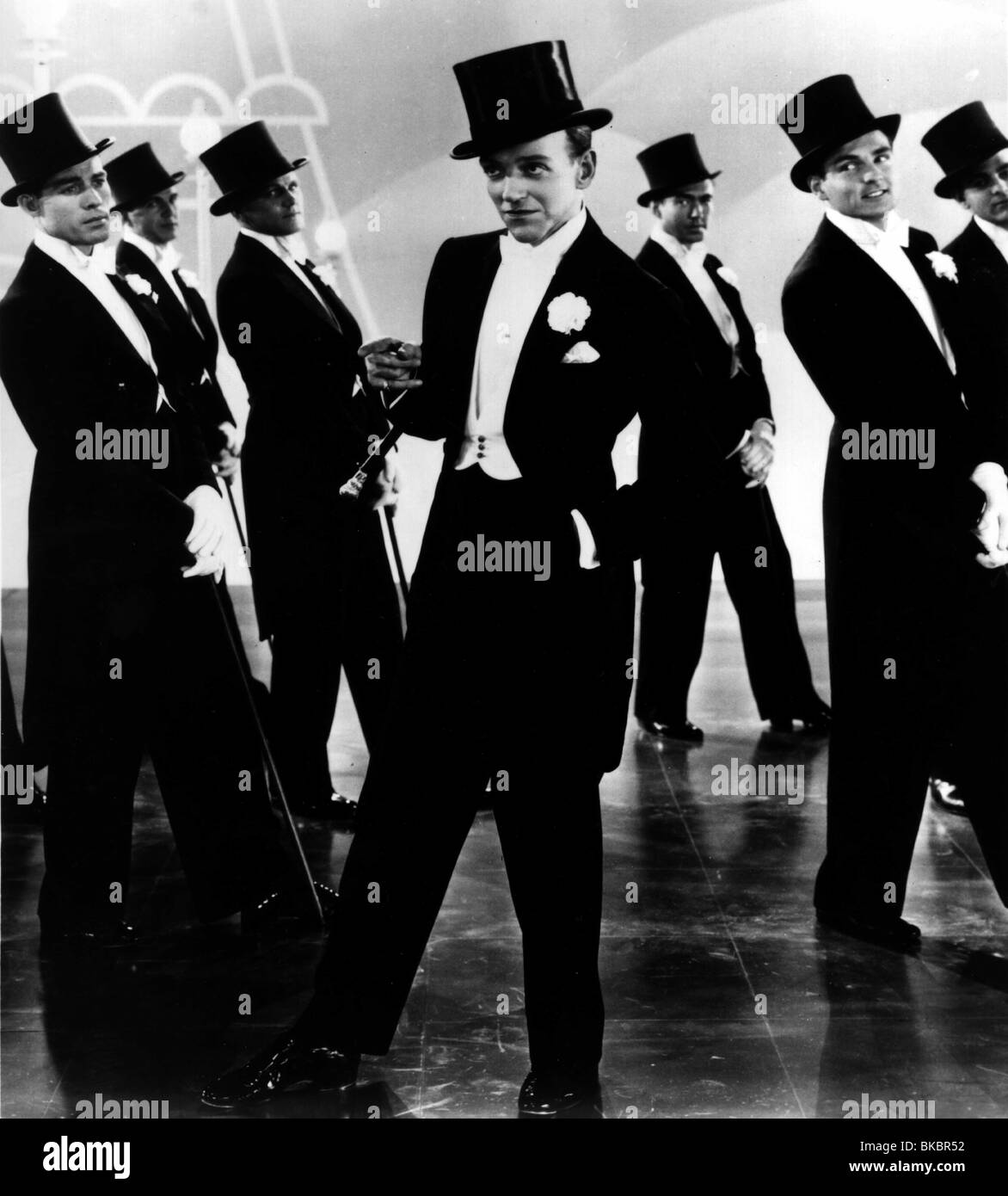 TOP HAT (1935) FRED ASTAIRE TPHT 007P Stock Photo Alamy