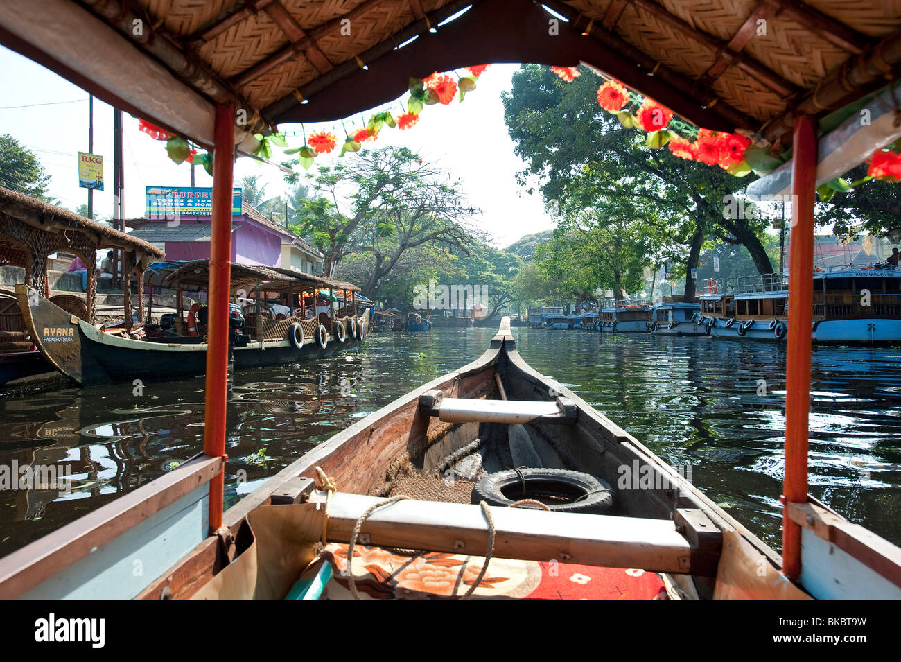 Boats in town, Alleppey Backwaters, Kerala, India Stock Photo