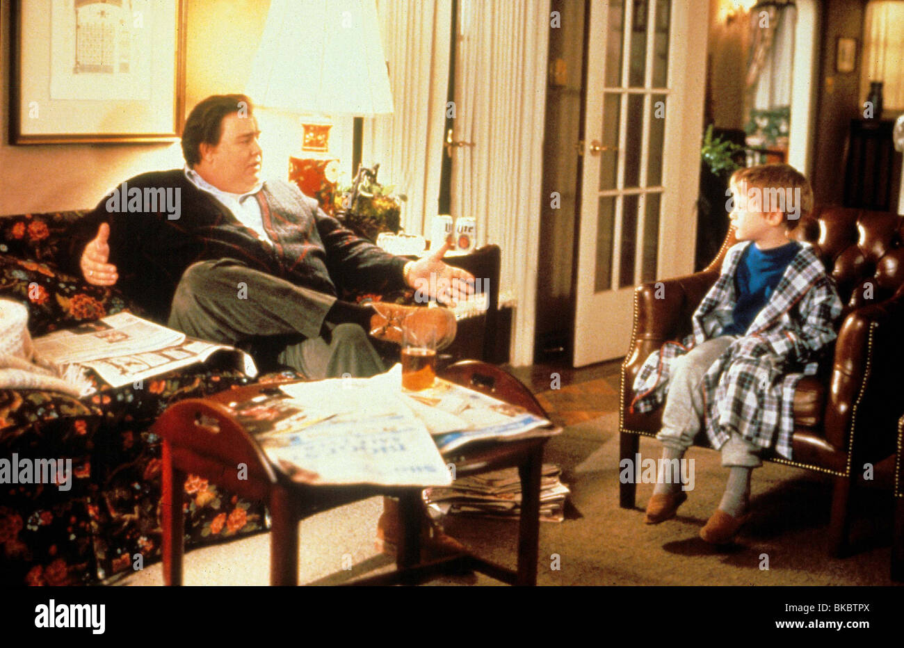 UNCLE BUCK (1989) JOHN CANDY, MACAULAY CULKIN UNB 012 Stock Photo Alamy